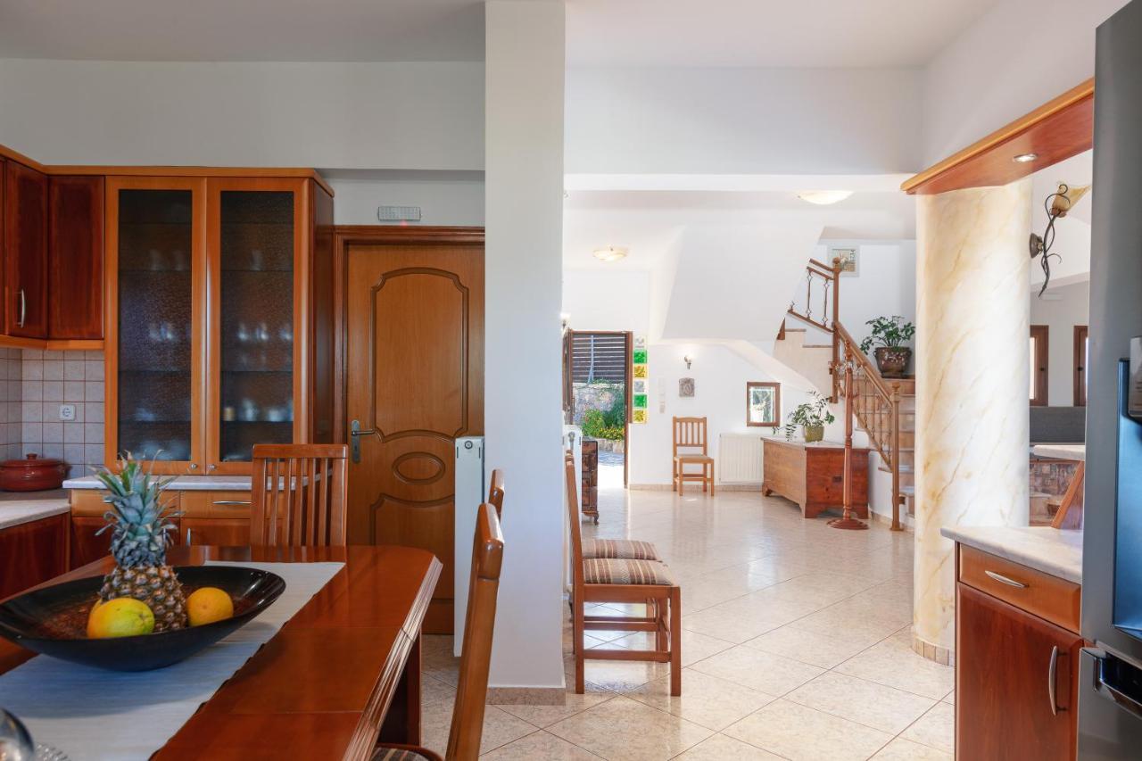 Villa Sevdas Perama  Dış mekan fotoğraf